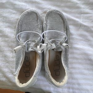 Hey dude shoes